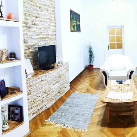 Apartament Hunter Apartment *